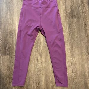 Purple leggings with pockets from Popfit